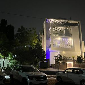 Hotel Vasudha Palace